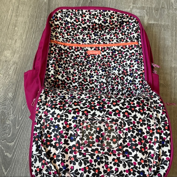 NWOT Vera Bradley Backpack - Picture 4 of 8